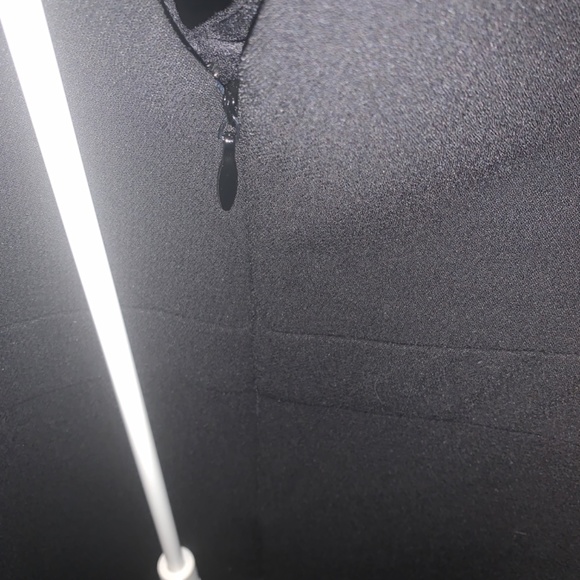 Bcbg generation black flutter sleeve mini dress. Worn a few times‎ - Picture 4 of 4